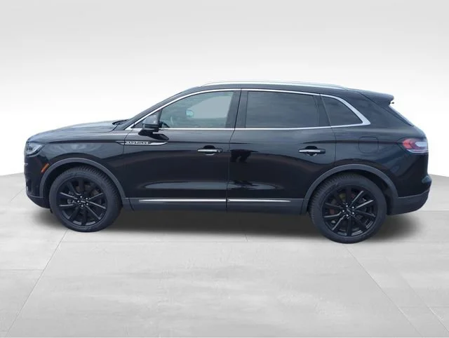 Used 2020 Black Lincoln Reserve image 2