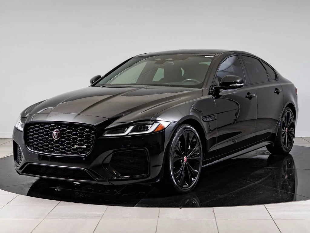 2022 Jaguar XF P300 R-Dynamic SE's photo