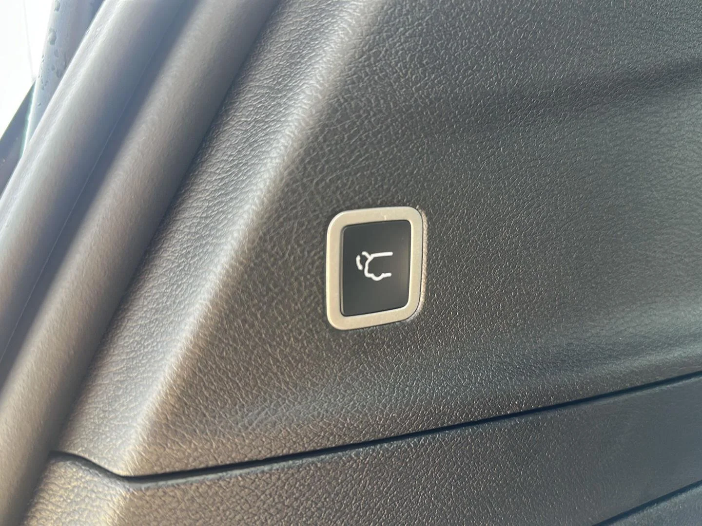 2026 Chrysler Pacifica Select - Photo 32