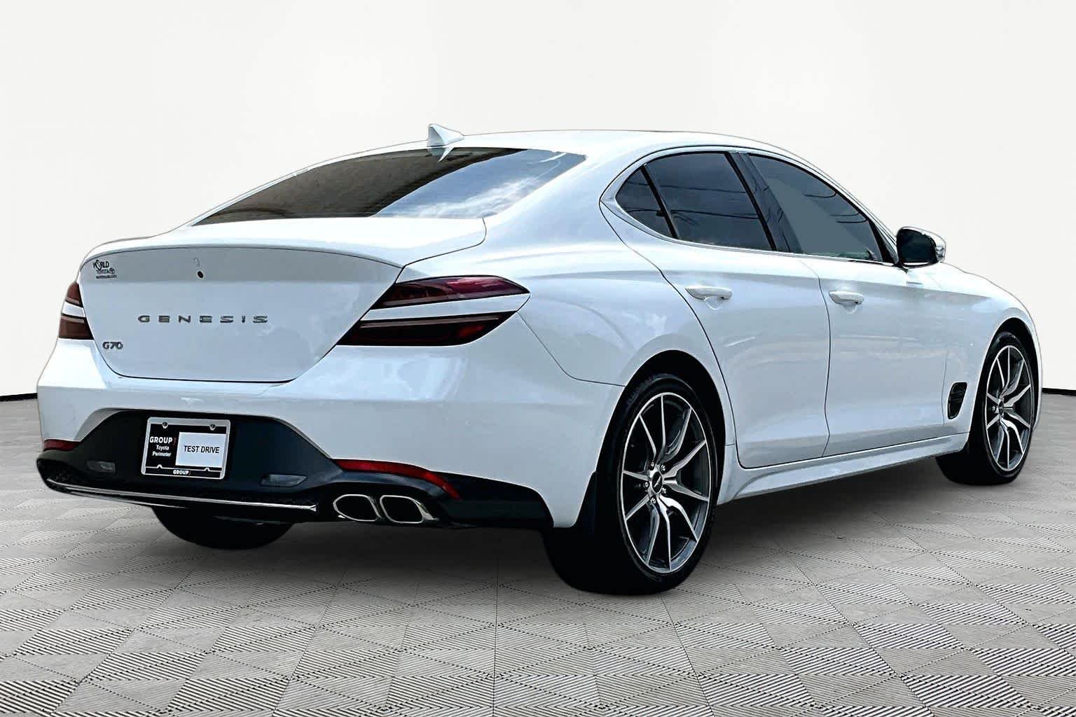 Used 2023 Alta White Genesis 2.0T image 13