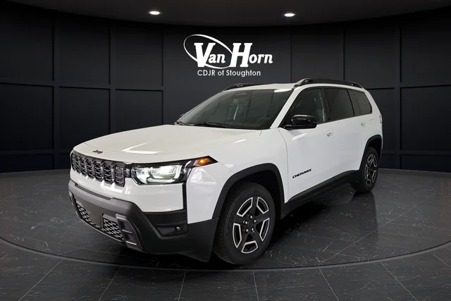 New 2026 Bright White Clear-Coat Exterior Paint Jeep Laredo image 3