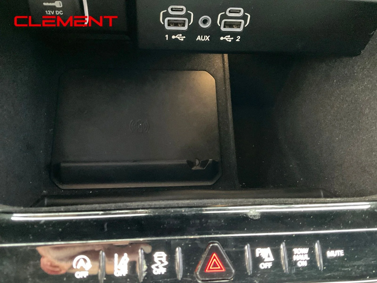 Used 2022 White Jeep Series III image 12