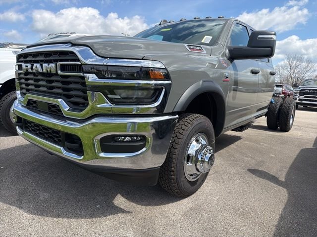 New 2026 Ceramic Gray Clear-Coat Exterior Paint RAM Tradesman image 1