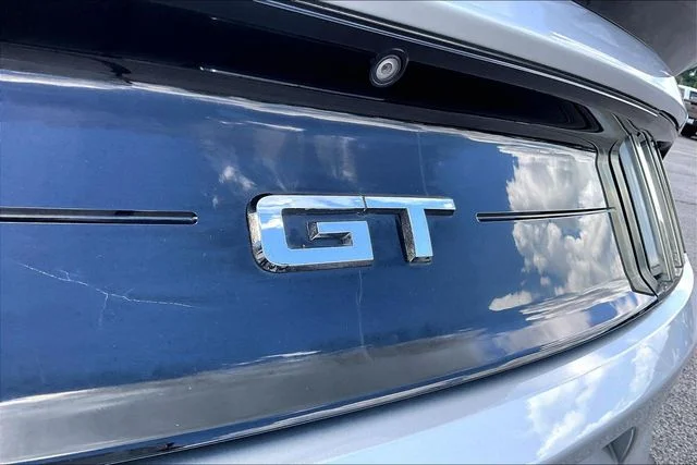Used 2019 Silver Ford GT Premium image 25