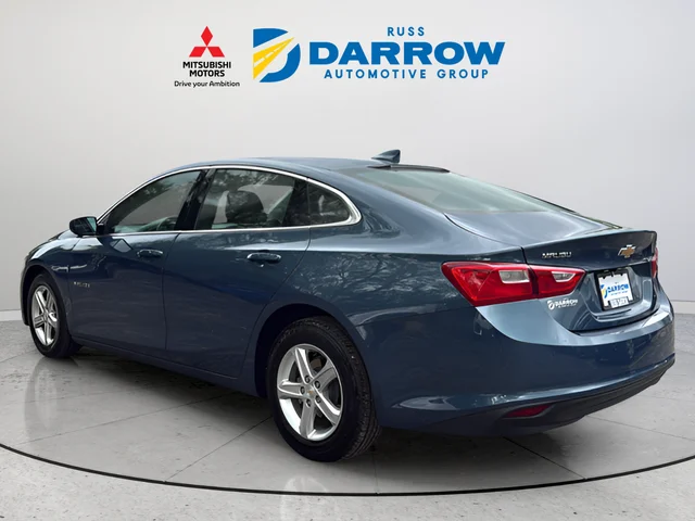 Used 2024 Blue Chevrolet LT image 3