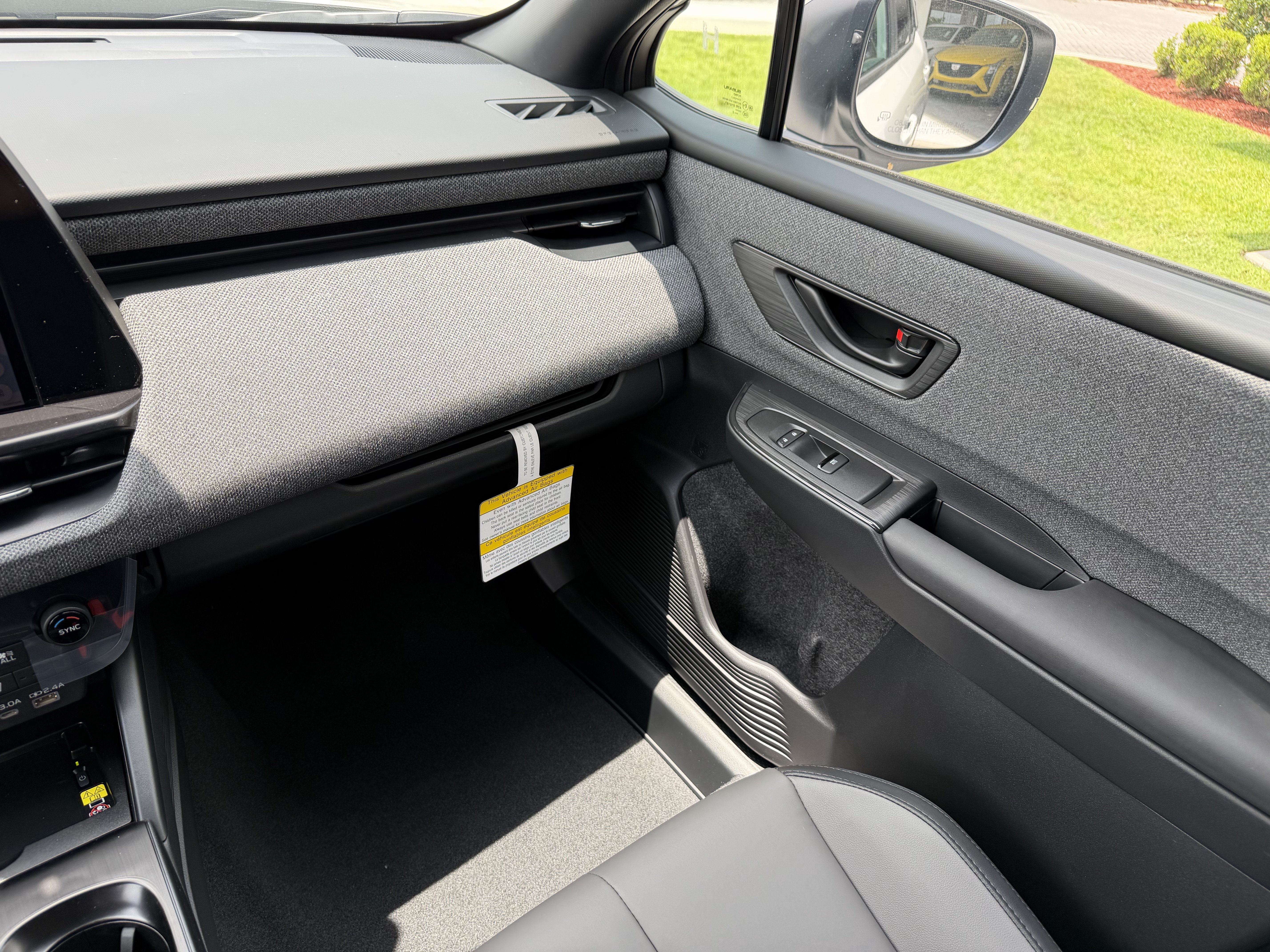 New 2026 CRYSTAL WHITE PEARL Subaru Premium image 20