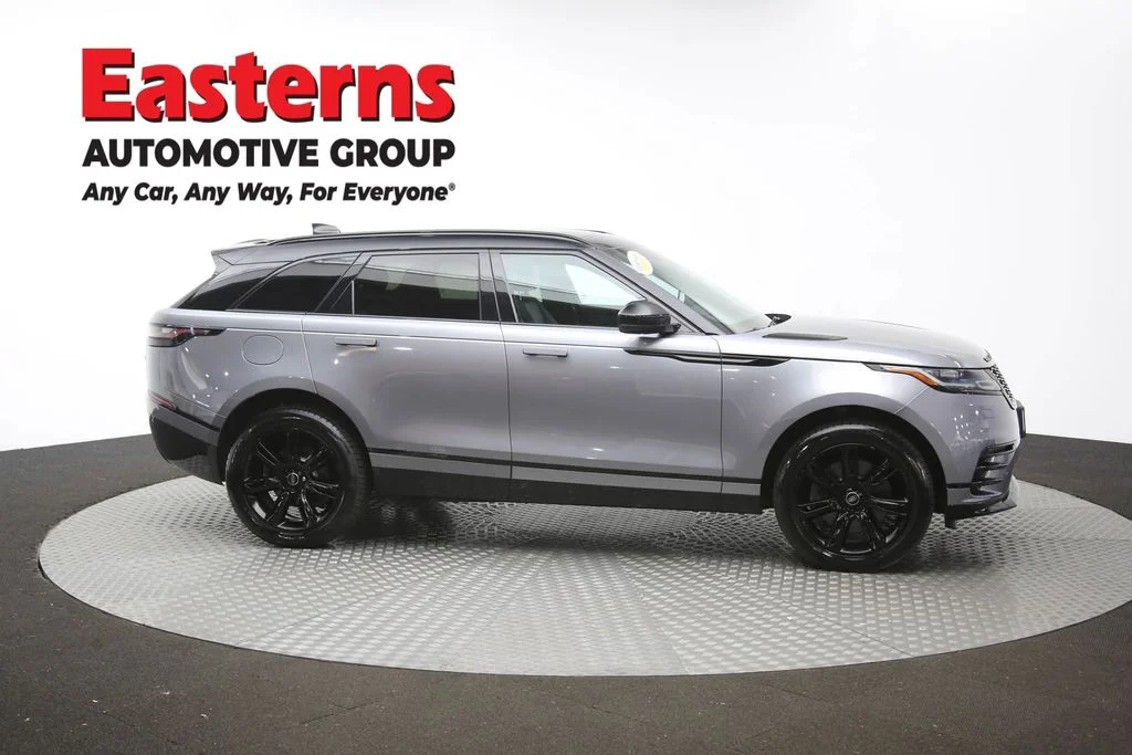 Used 2023 Gray Land Rover R-Dynamic S MHEV image 47