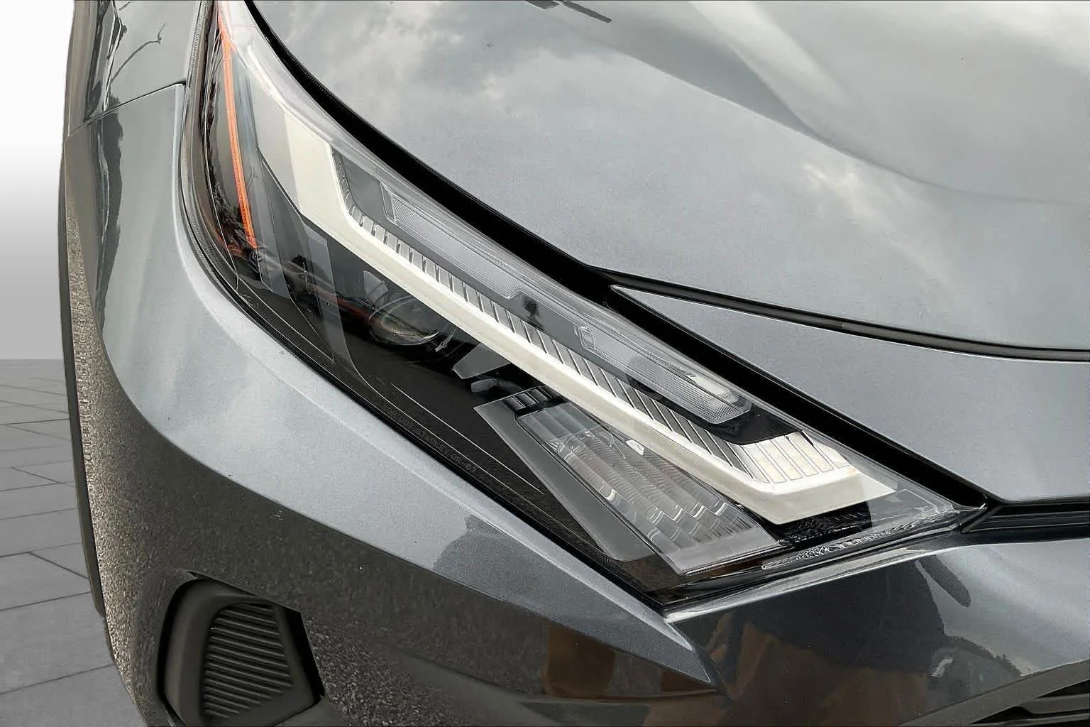 Used 2023 Magnetic Gray Metallic Toyota XLE image 28