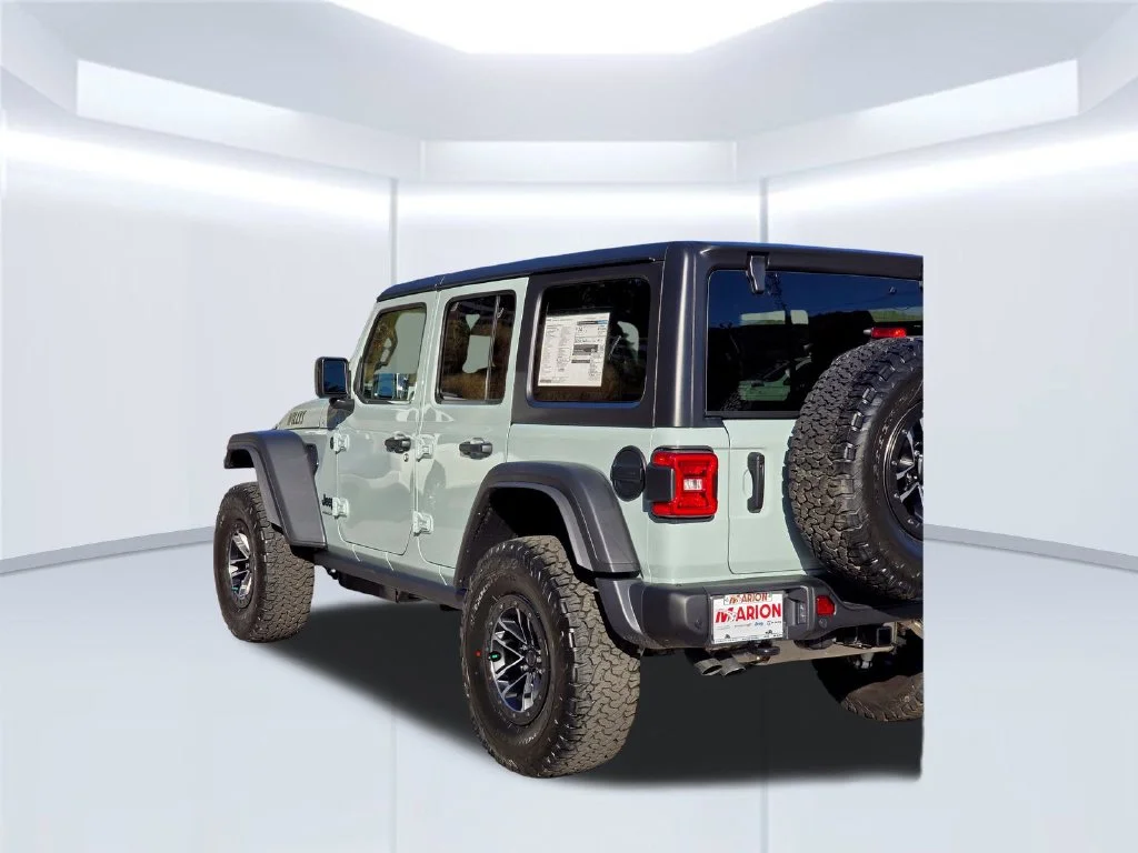 New 2027 White/off-white Jeep Willys 392 image 41