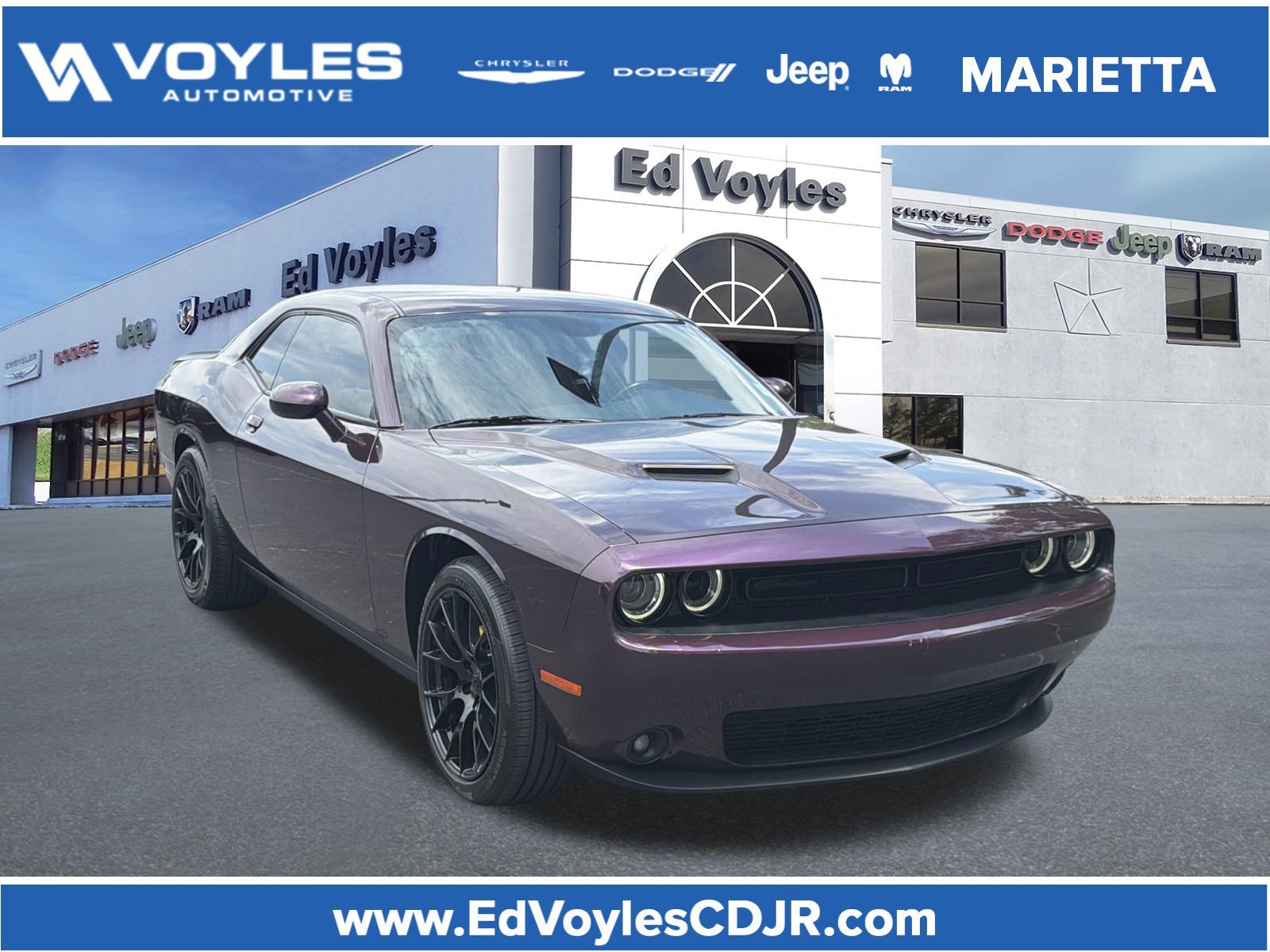 2021 Dodge Challenger SXT Auto's photo