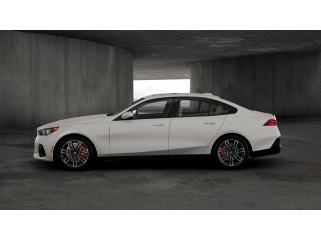 New 2027 Alpine White BMW 530i xDrive image 4