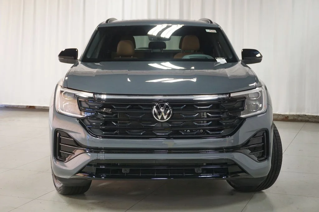 New 2026 Pure Gray Volkswagen 2.0T SEL R-Line Black image 5