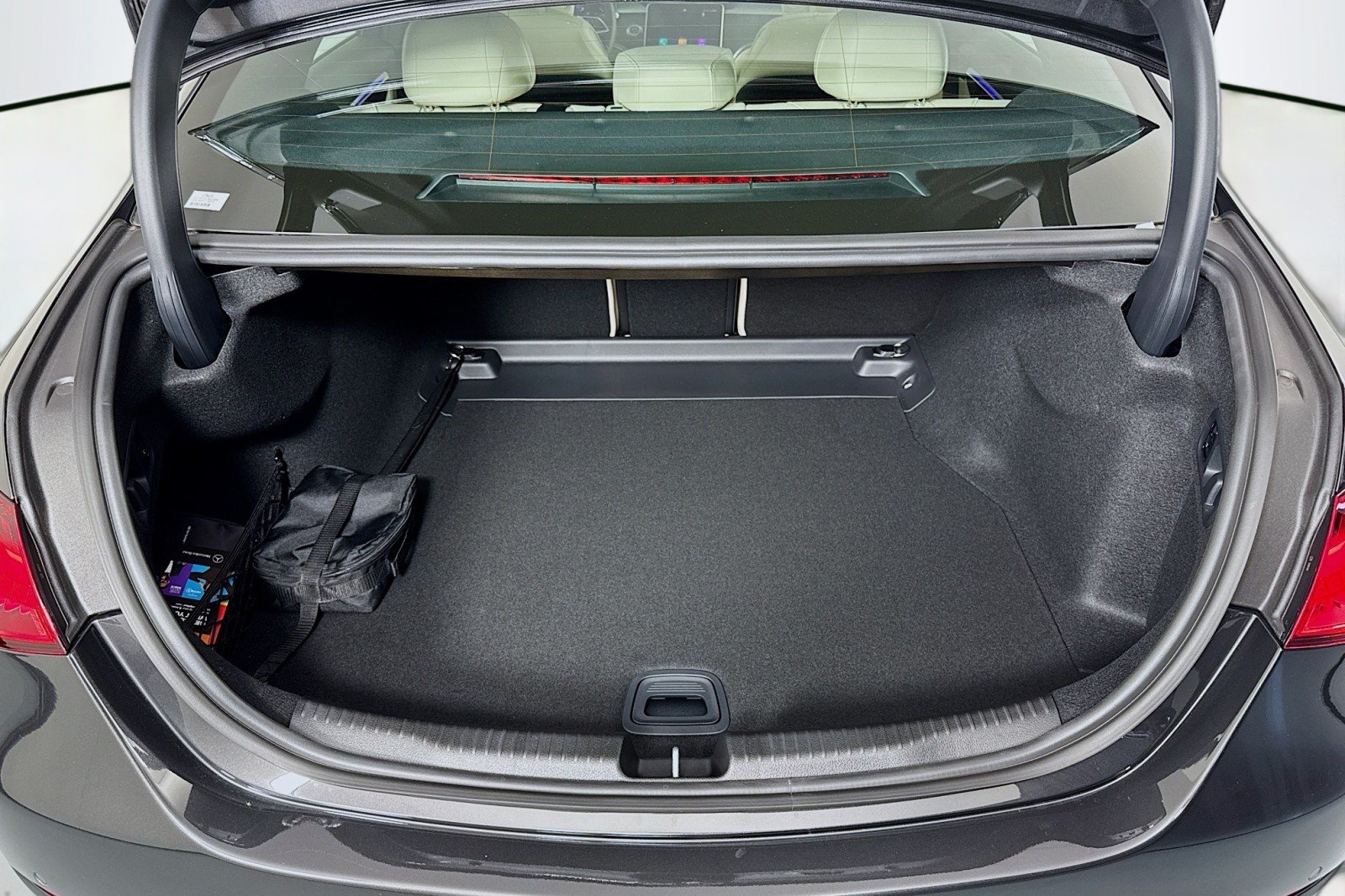 New 2026 Graphite Grey Metallic Mercedes-Benz C 300 Sedan image 22