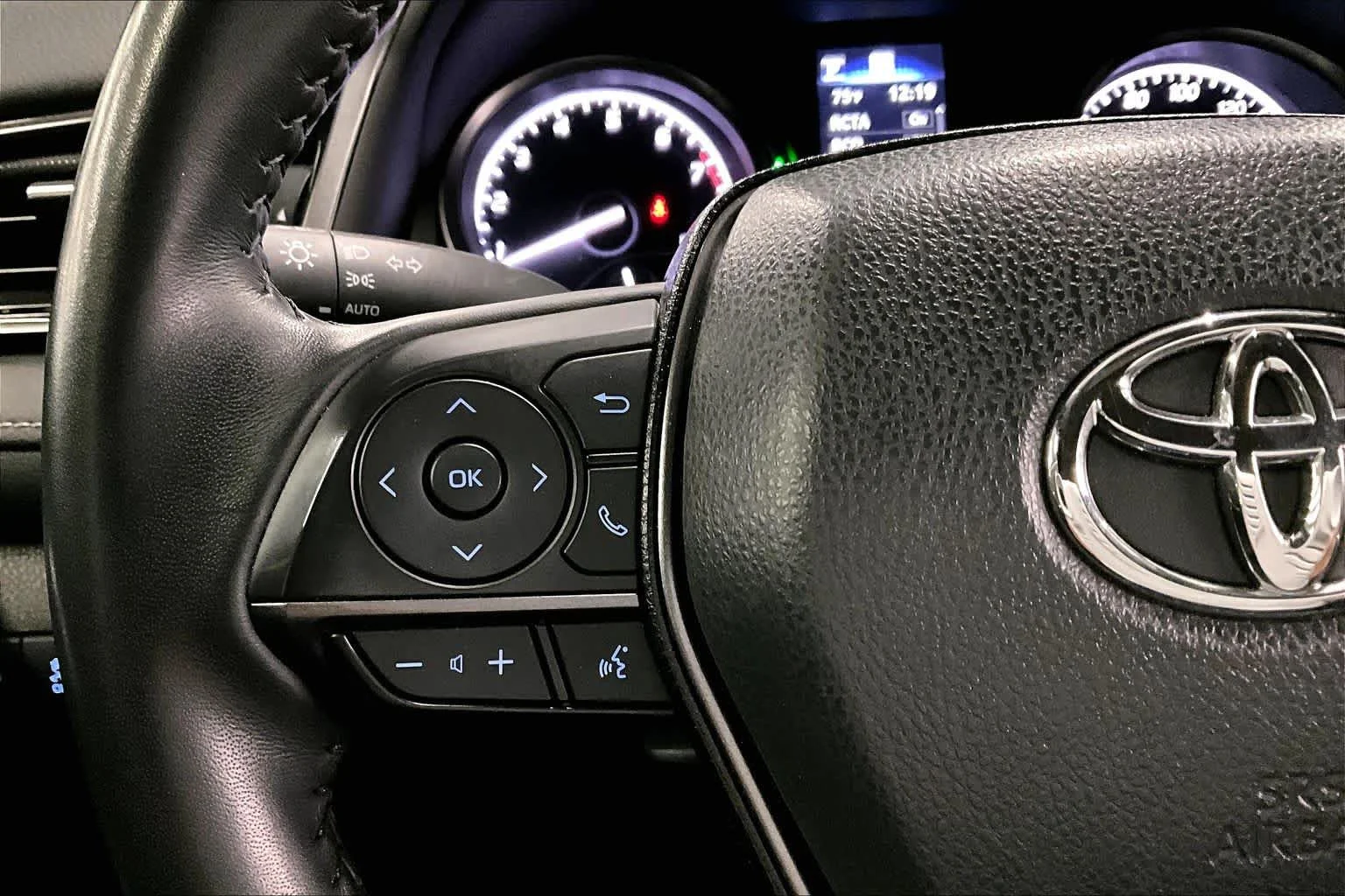 Used 2024 Midnight Black Metallic Toyota SE image 23