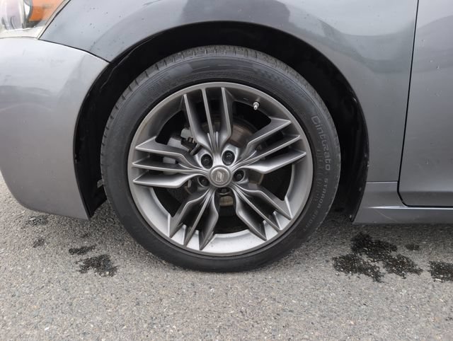 Used 2012 Nebula Gray Pearl Lexus 200h Premium image 30