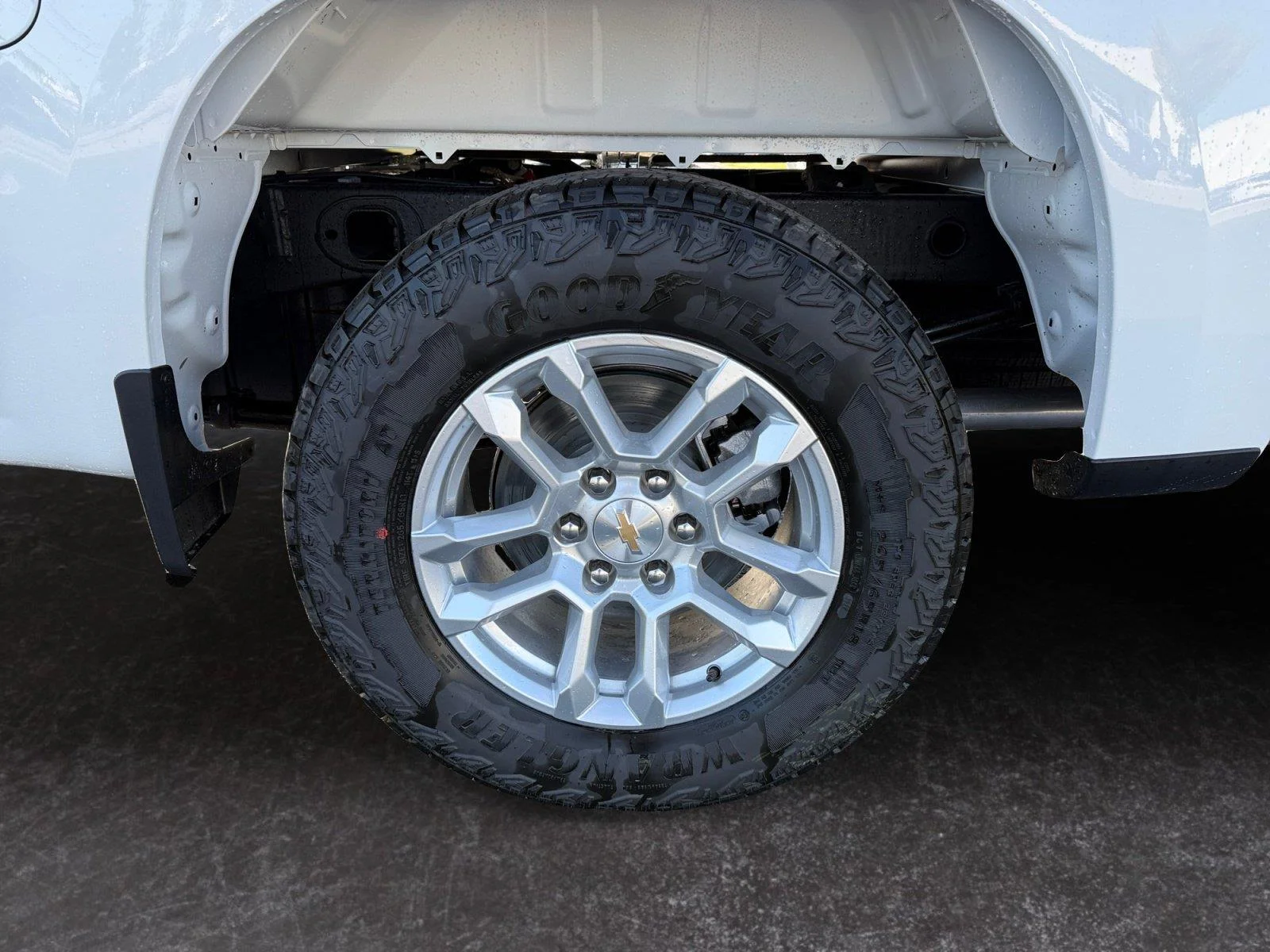 2026 Chevrolet Silverado 1500 LT - Photo 15