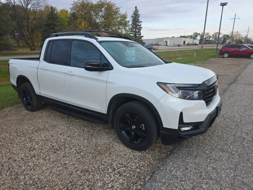Used 2022 White Honda Black Edition image 2