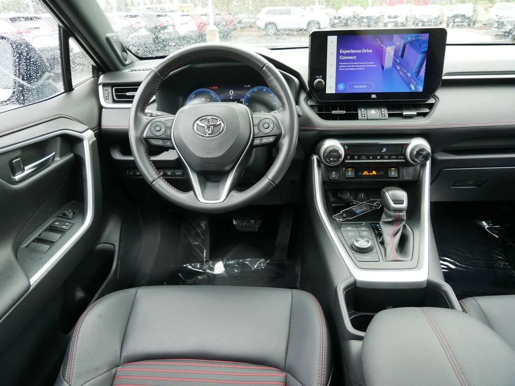 2023 Toyota RAV4 XSE - Photo 13