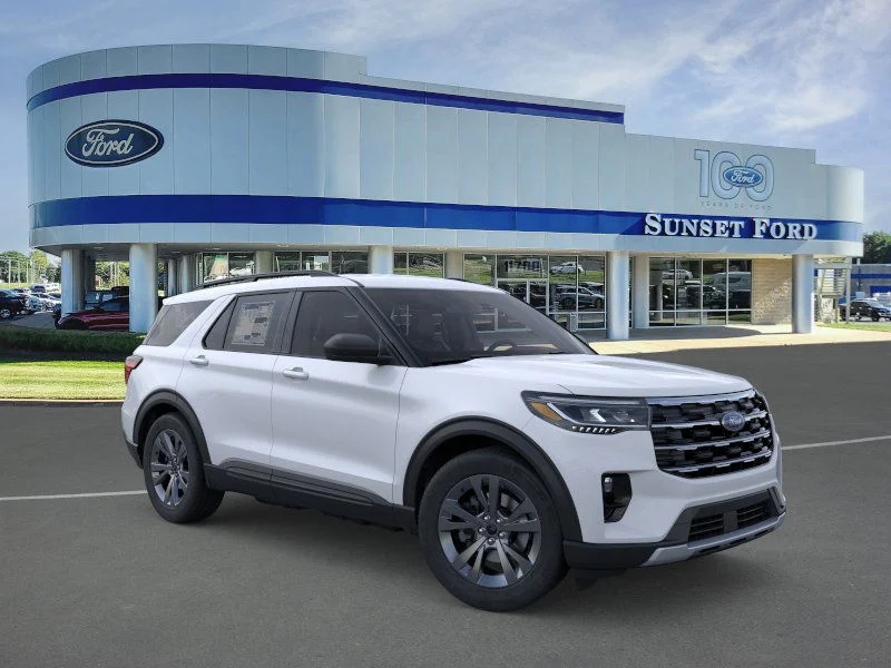 New 2026 Space White Metallic Ford Active™ image 7
