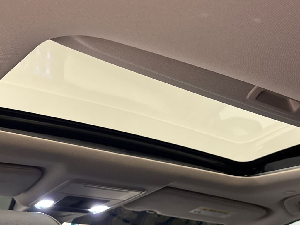 2025 Honda CR-V EX-L - Photo 13