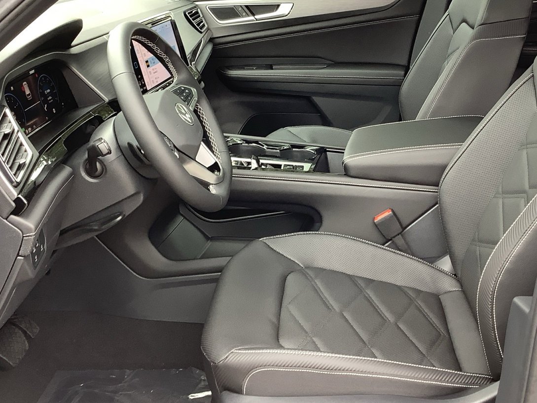 New 2026 Pure Gray Volkswagen 2.0T SE w/Technology image 22