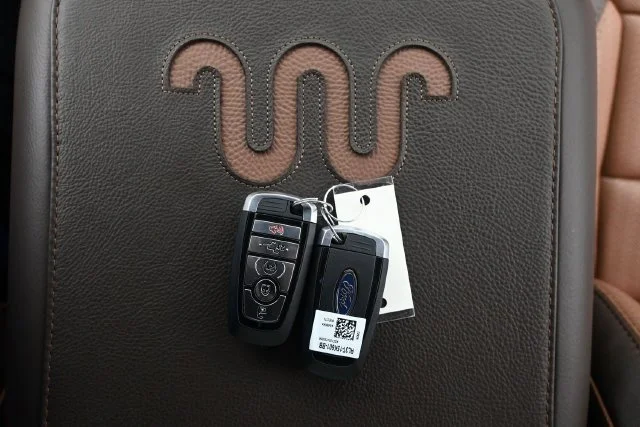 New 2027 Marsh Gray Metallic Ford F-250® King Ranch® image 21