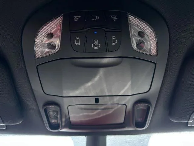 2026 Chrysler Pacifica Limited - Photo 51
