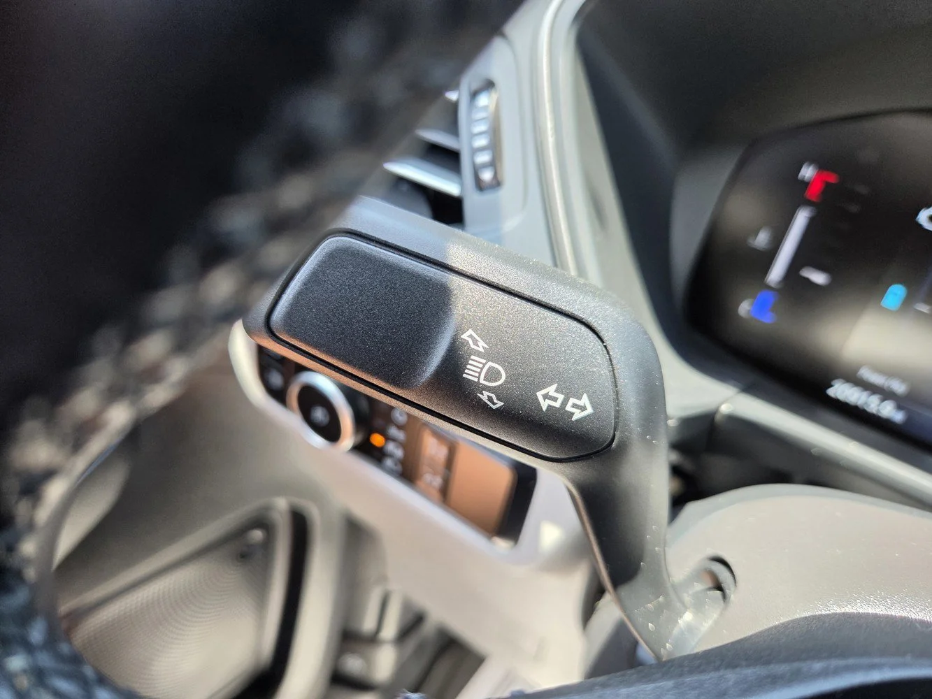 Used 2026  Ford PHEV image 22