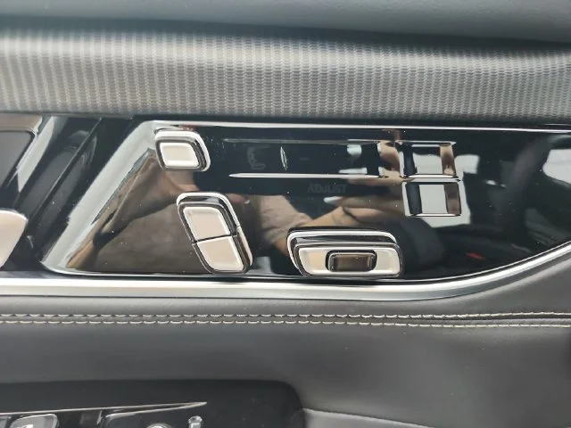 2026 Jeep Grand Wagoneer Summit Obsidian - Photo 20