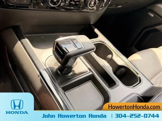 Used 2024 Gray Chevrolet ZR2 image 23