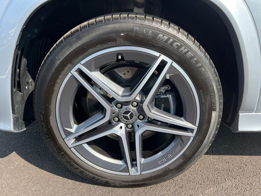 Certified Used 2025 Silver Mercedes-Benz GLS 450 image 34