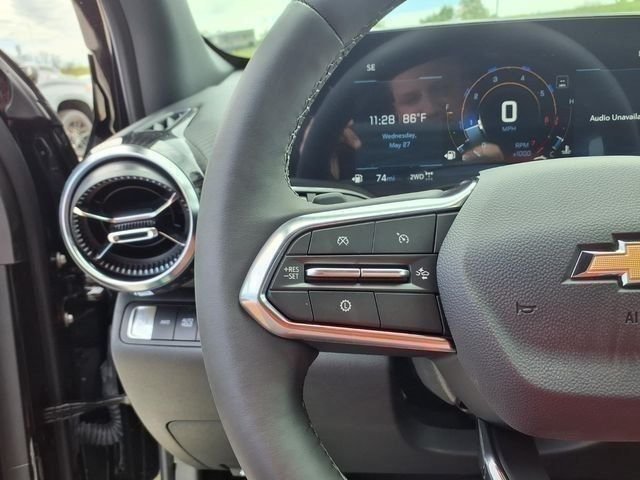 New 2026 Mosaic Black Metallic Chevrolet LT image 16