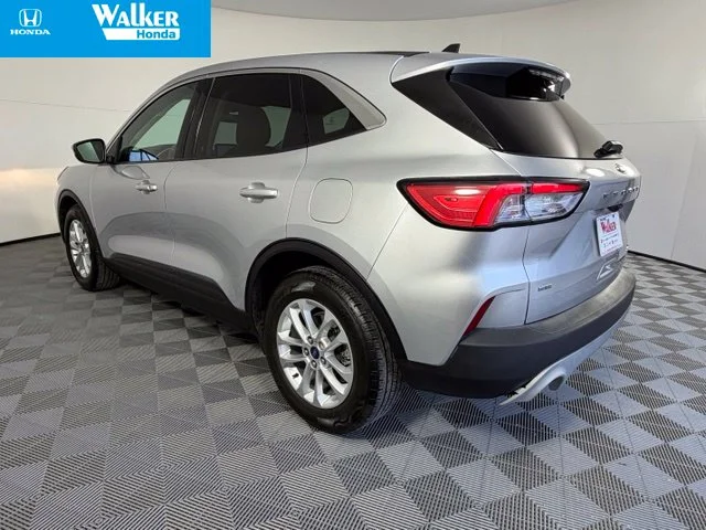 Used 2020 Ingot Silver Ford SE image 5