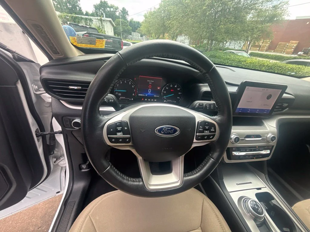 Used 2020 White Ford XLT image 13