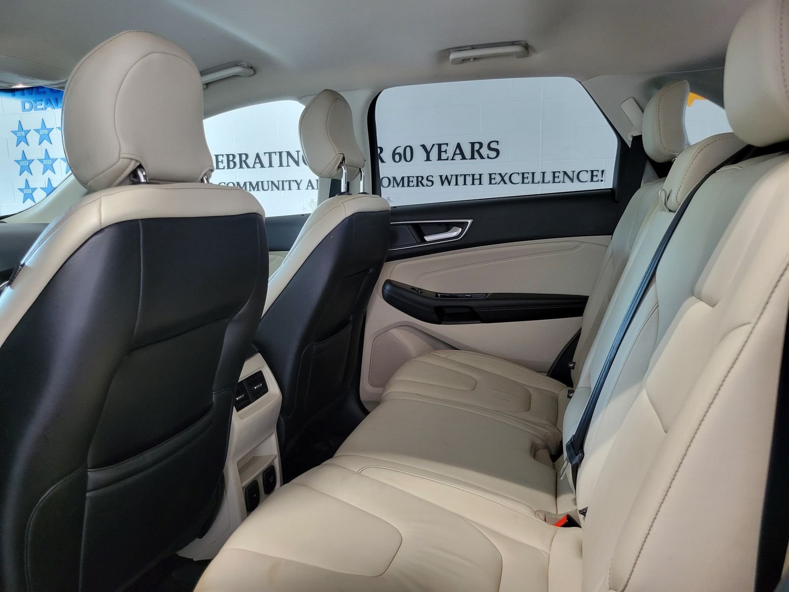 Used 2019 Red Ford Titanium image 24