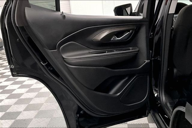 2023 GMC Terrain SLE - Photo 22
