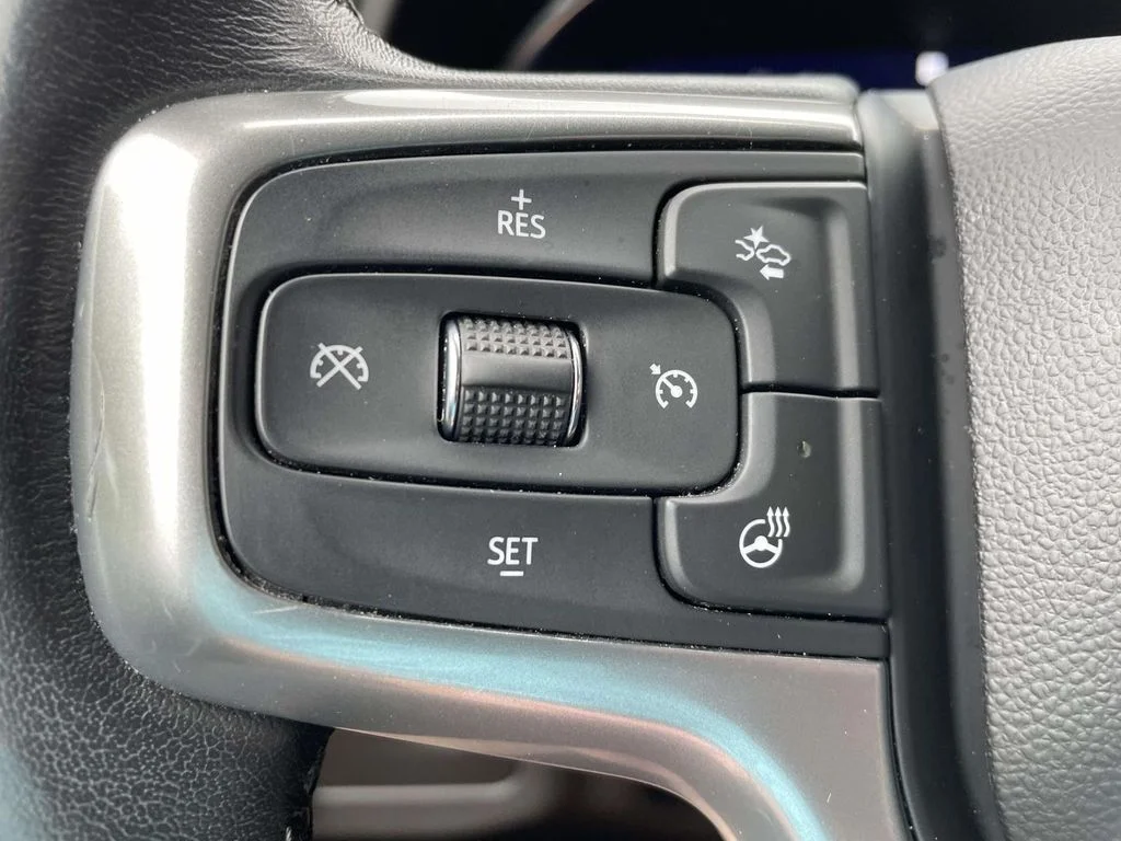 Used 2022 Dark Ash Metallic Chevrolet Z71 image 26