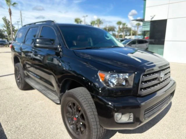 Used 2011 Black Toyota Platinum image 2