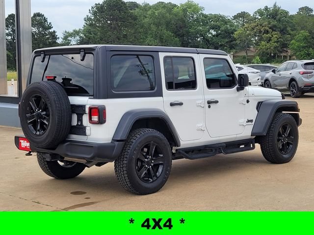 Used 2023 White Jeep Sport Altitude image 5