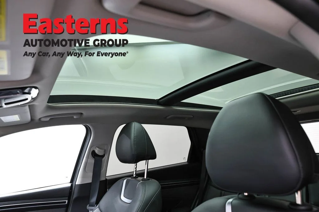 Used 2023 Gray Hyundai Limited image 36