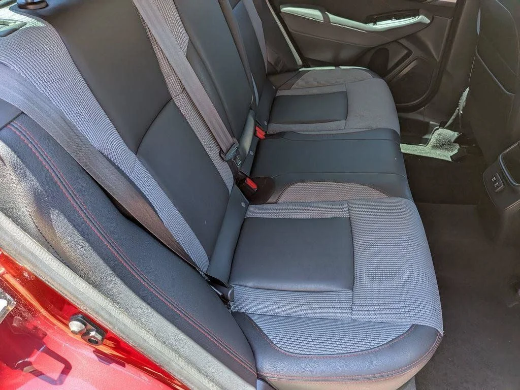 Used 2020 Red Subaru 2.5i Sport image 22