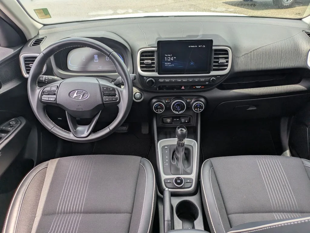 Used 2024 White Hyundai Limited image 15