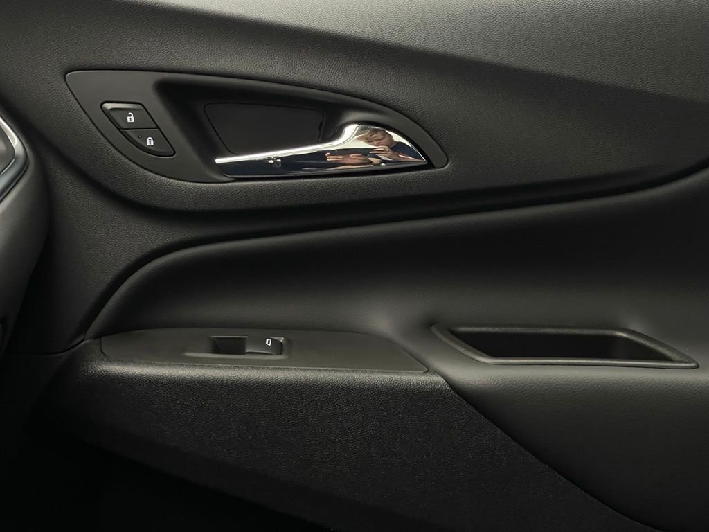 Used 2024 Mosaic Black Metallic Chevrolet LT image 38