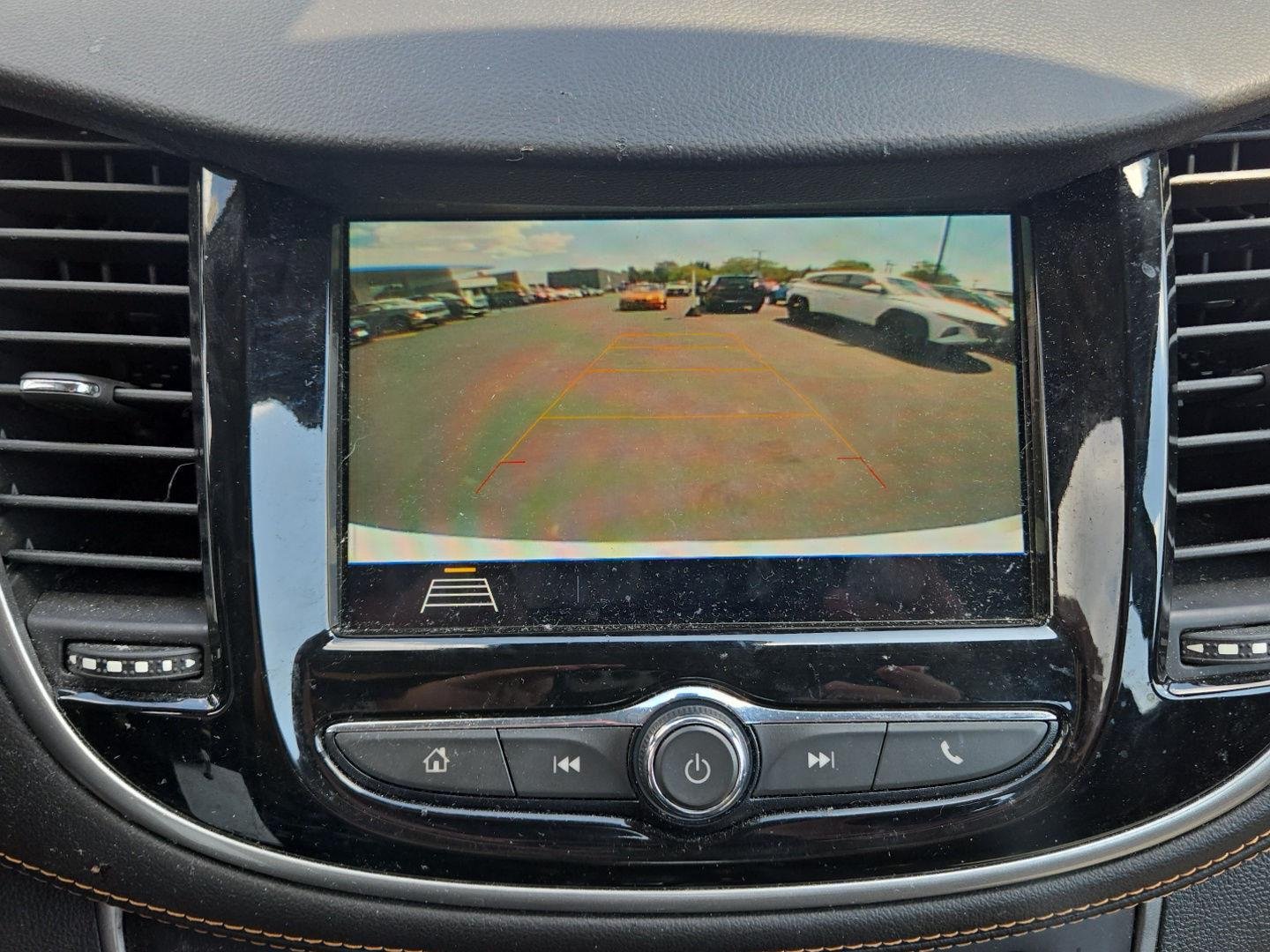 Used 2018 Summit White Chevrolet LS image 5