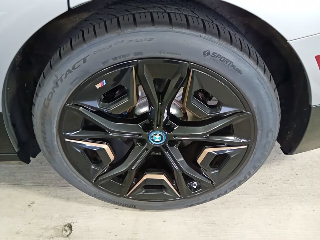 Certified Used 2023 Gray Metallic BMW M60 image 23