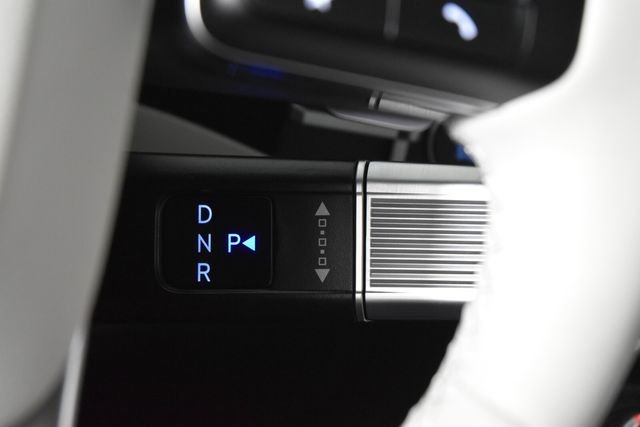 New 2027 Gray Hyundai SE AWD image 24