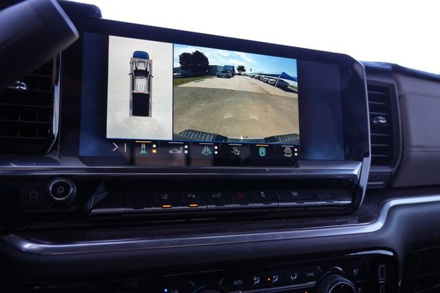 Used 2025 Blue Chevrolet LTZ image 16