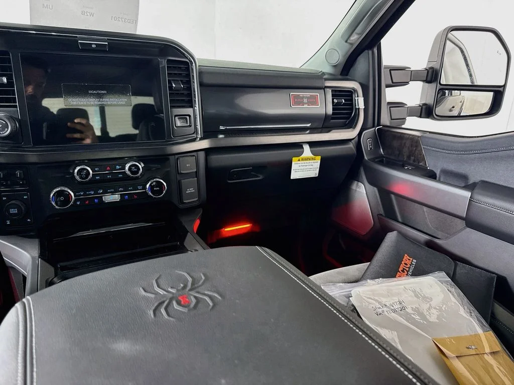 New 2026 Agate Black Metallic Ford F-250® Lariat® image 25