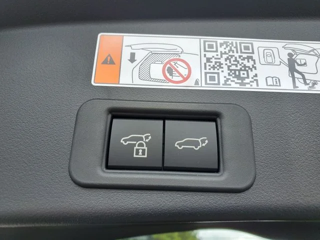 New 2026  Toyota Premium image 9