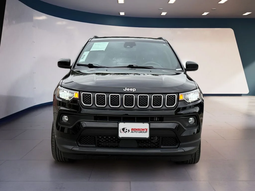 Used 2024 Black Jeep Latitude image 8